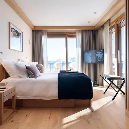 Spacieux Avec Et Cinema Prive Pour 14 Pers.